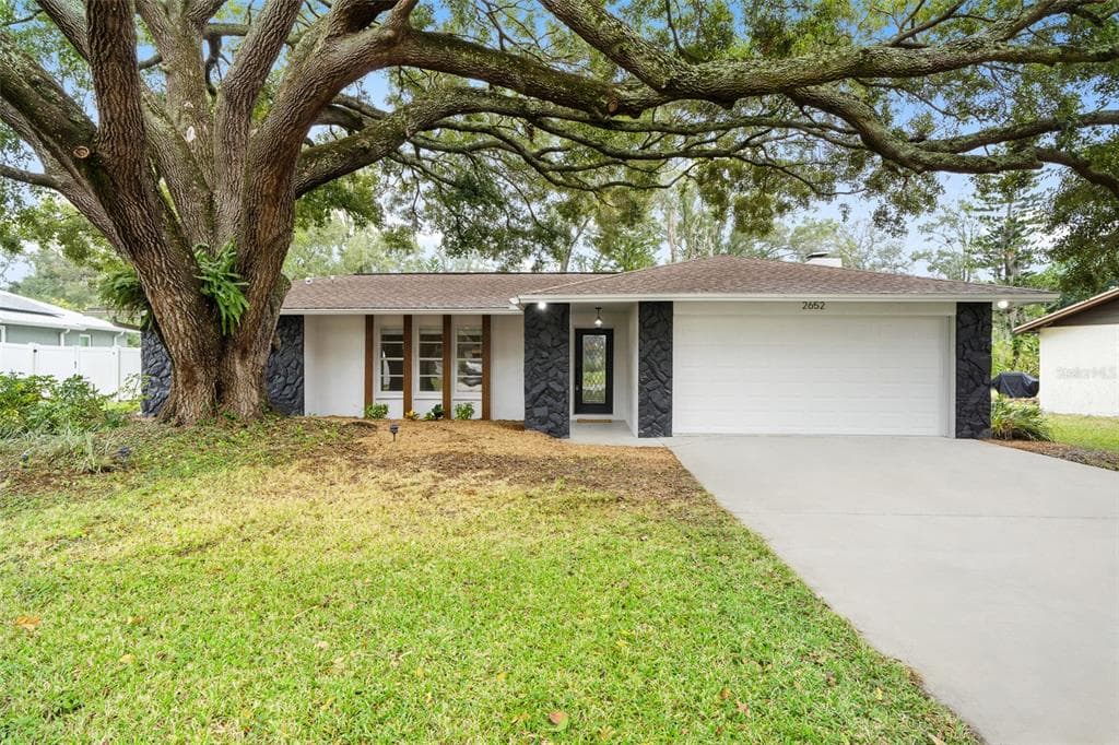 2652 KRISTI COURT LAND O LAKES, FL 34639