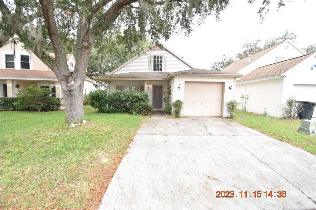 22447 CROWS NEST COURT LUTZ, FL 33549