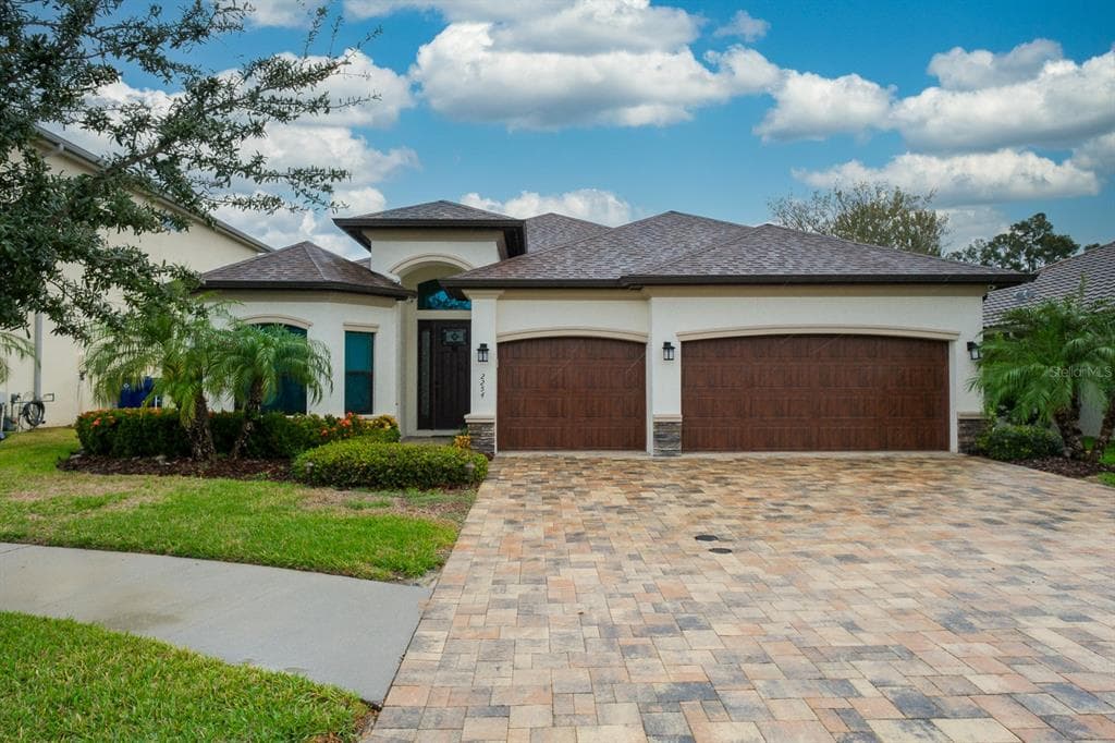 2254 HIGHWOOD COURT DUNEDIN, FL 34698