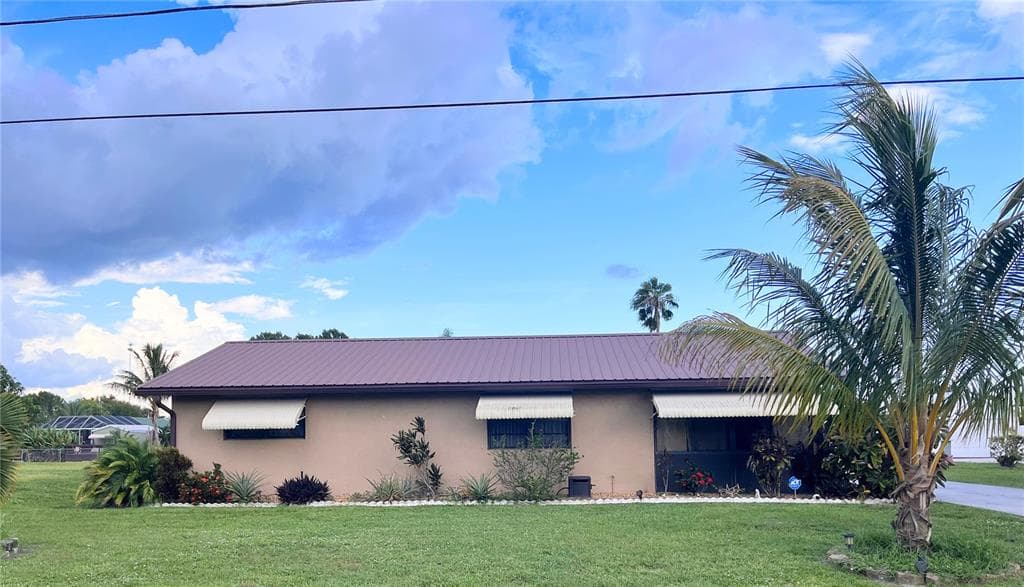 1095 CHOBEE LOOP UNIT BHR OKEECHOBEE, FL 34974