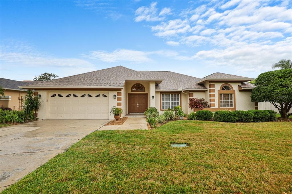 2748 RESNIK CIRCLE E PALM HARBOR, FL 34683
