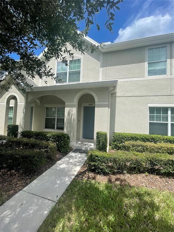 15818 FISHHAWK VIEW DRIVE LITHIA, FL 33547