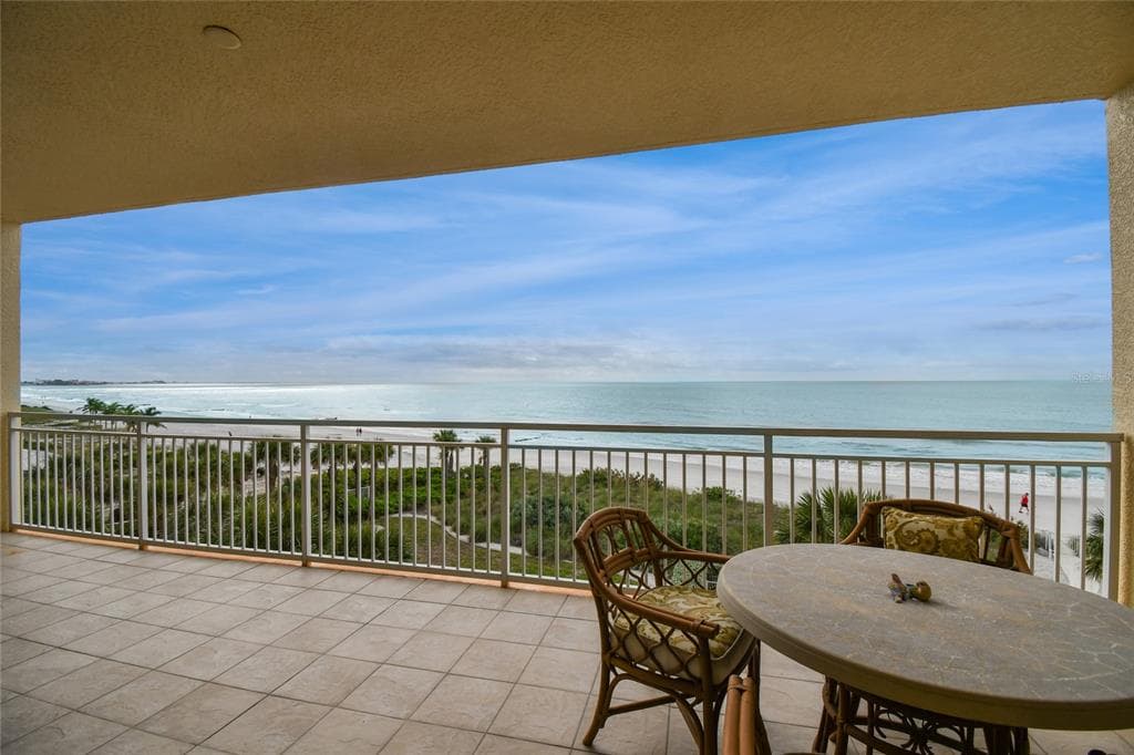 15208 GULF BOULEVARD UNIT 403
