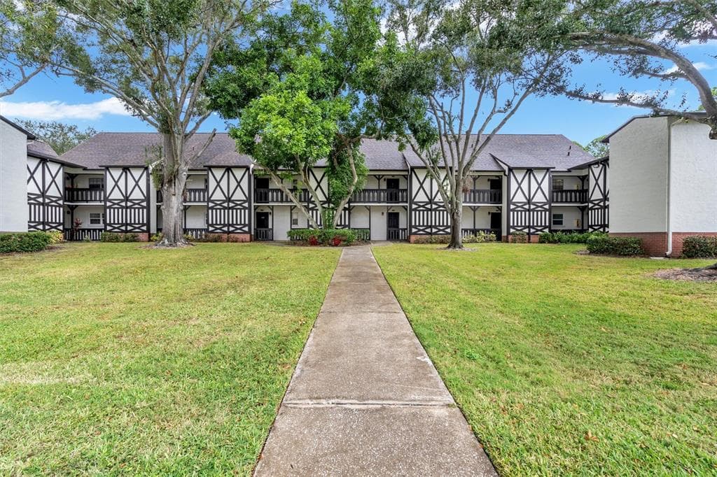 420 N BAYSHORE BOULEVARD UNIT #206 CLEARWATER, FL 33759