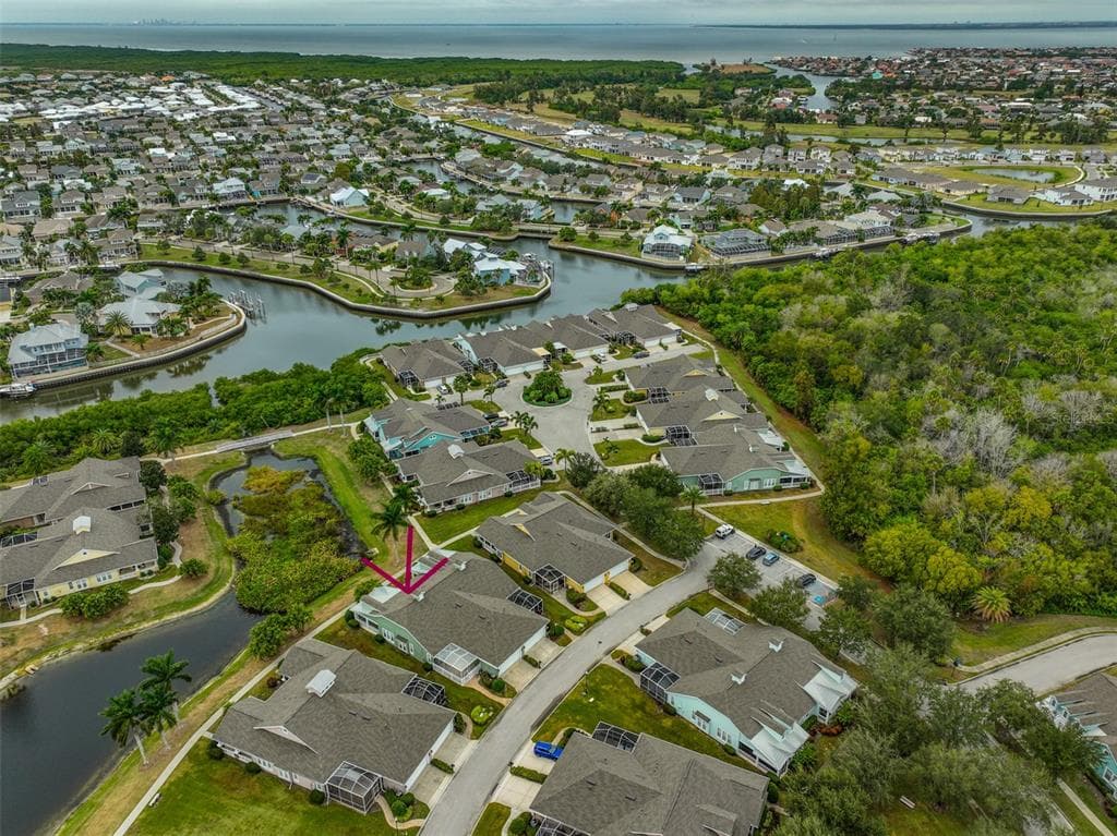 230 BREAKERS LANE APOLLO BEACH, FL 33572