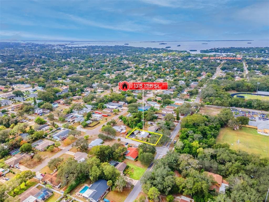1315 17TH STREET PALM HARBOR, FL 34683