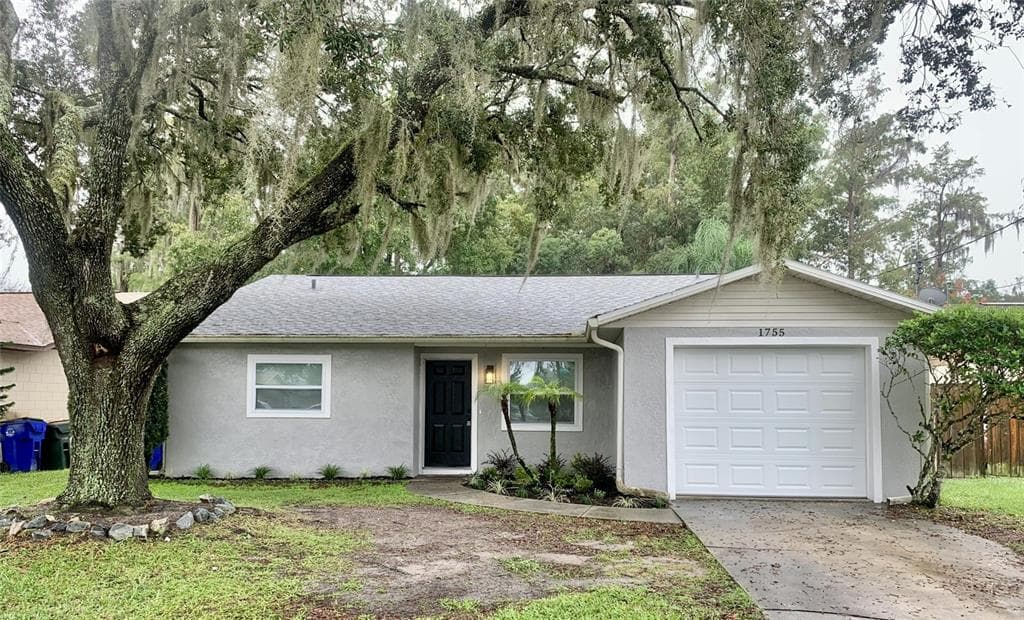 1755 CALIFORNIA AVENUE SAINT CLOUD, FL 34769