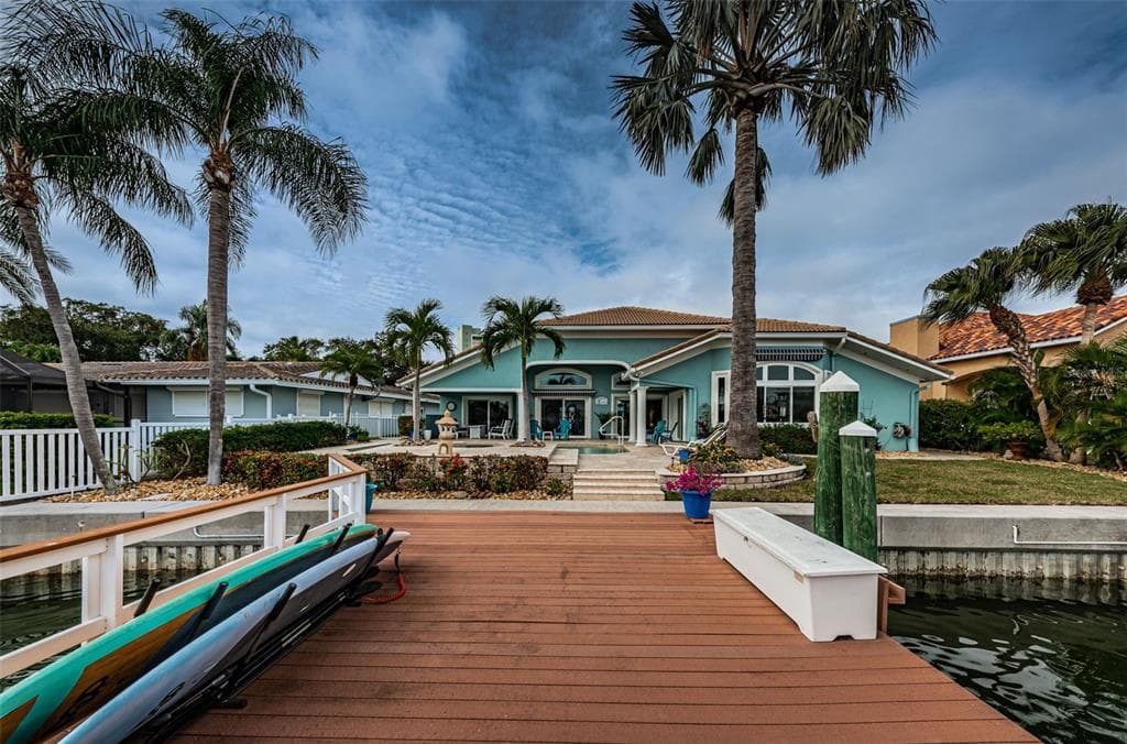 19 LEEWARD ISLAND CLEARWATER, FL 33767