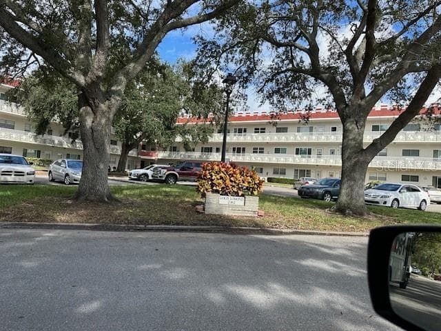2362 JAMAICAN STREET UNIT 10 CLEARWATER, FL 33763