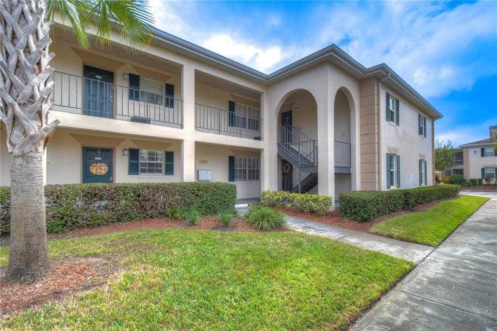 10316 CARROLLWOOD COURT UNIT 58 TAMPA, FL 33618