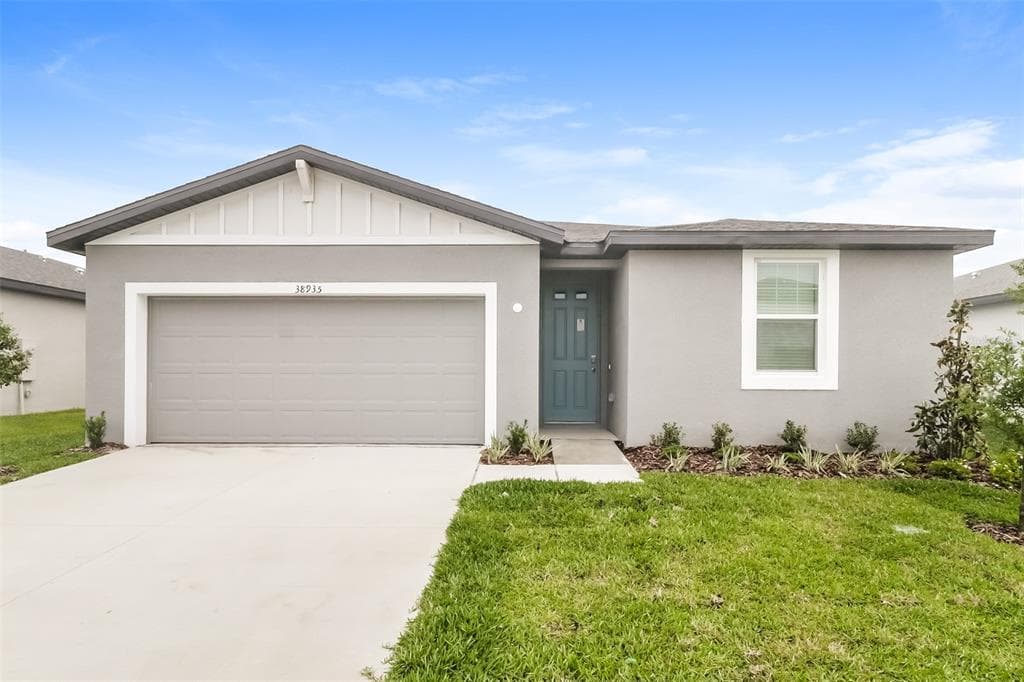 38935 HARLOW ROSE DRIVE ZEPHYRHILLS, FL 33542