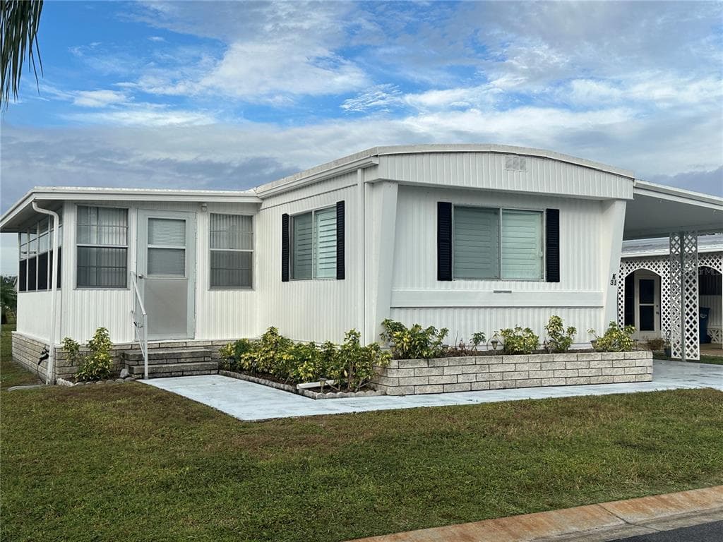 5316 53RD AVENUE E UNIT K31 BRADENTON, FL 34203