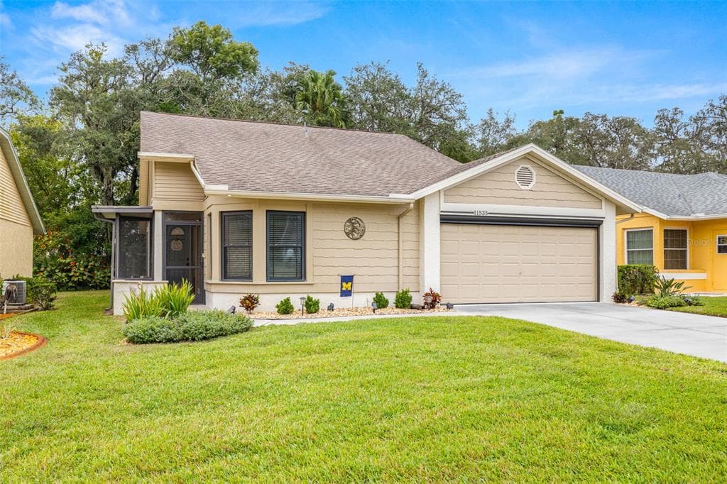 11535 PEAR TREE DRIVE NEW PORT RICHEY, FL 34654