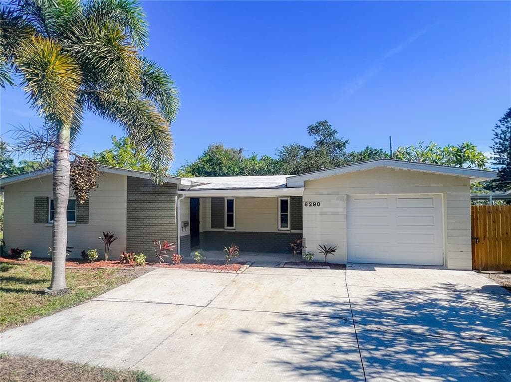 6290 22ND STREET S ST PETERSBURG, FL 33712
