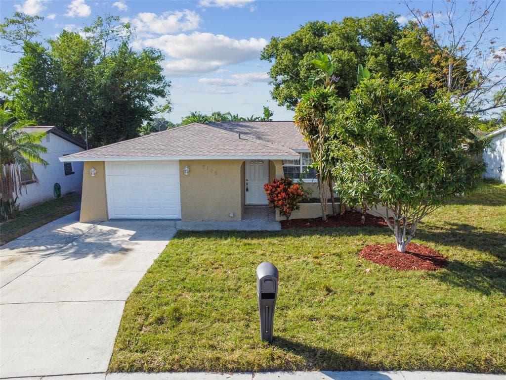 2149 CHATLIN RD HOLIDAY, FL 34691