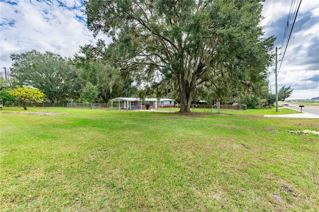 9922 CURLEY ROAD WESLEY CHAPEL, FL 33545