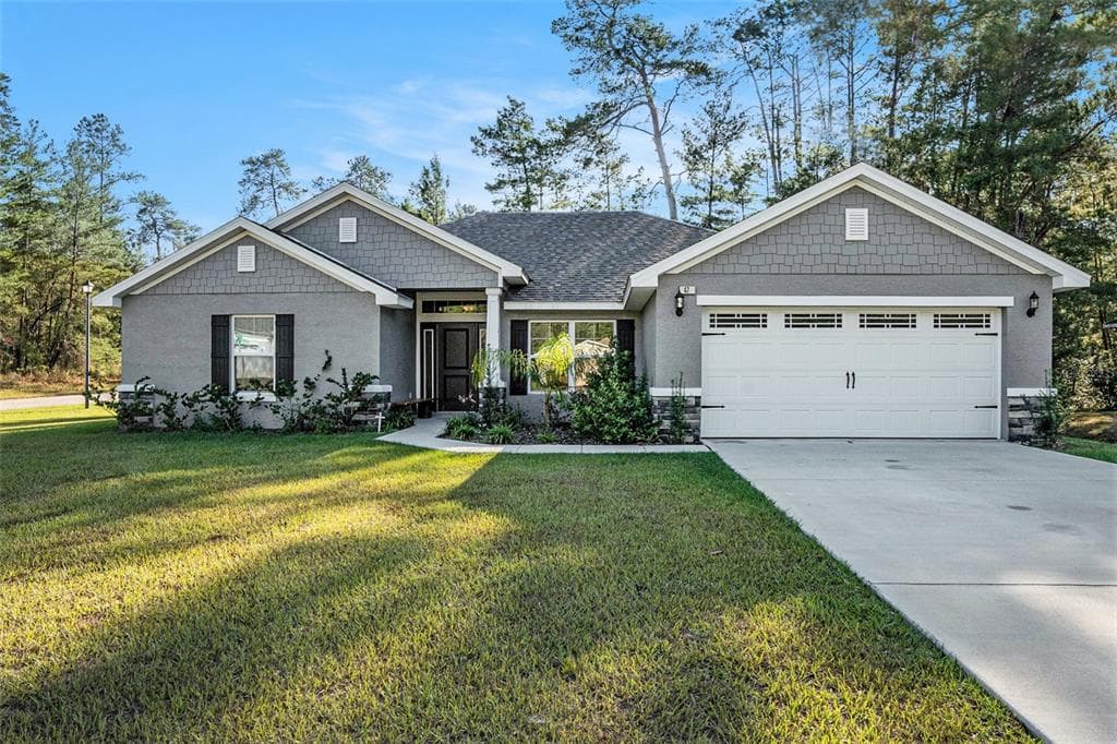 47 VILLAGE CENTER DRIVE HOMOSASSA, FL 34446