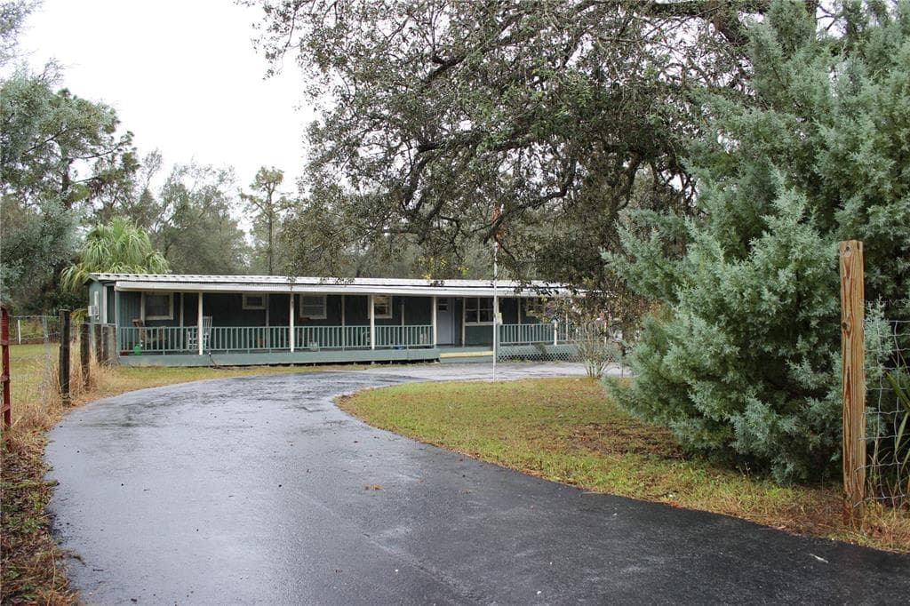 12360 REDROSE AVENUE WEEKI WACHEE, FL 34614