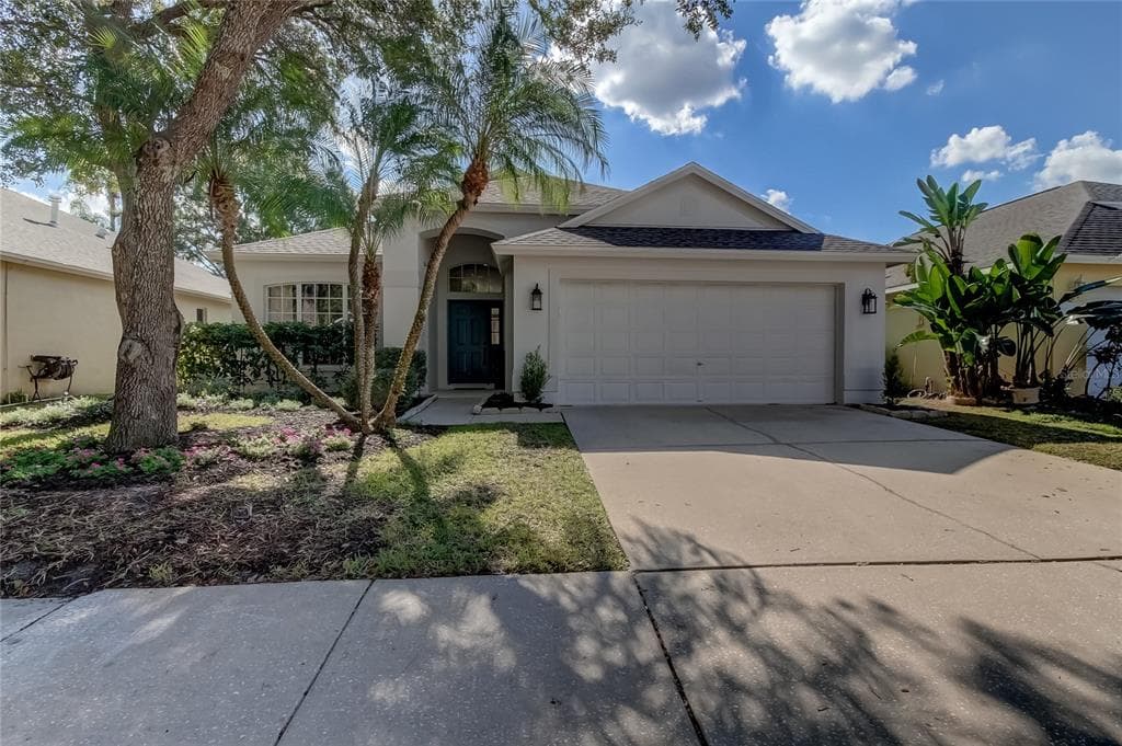 11836 DERBYSHIRE DRIVE TAMPA, FL 33626