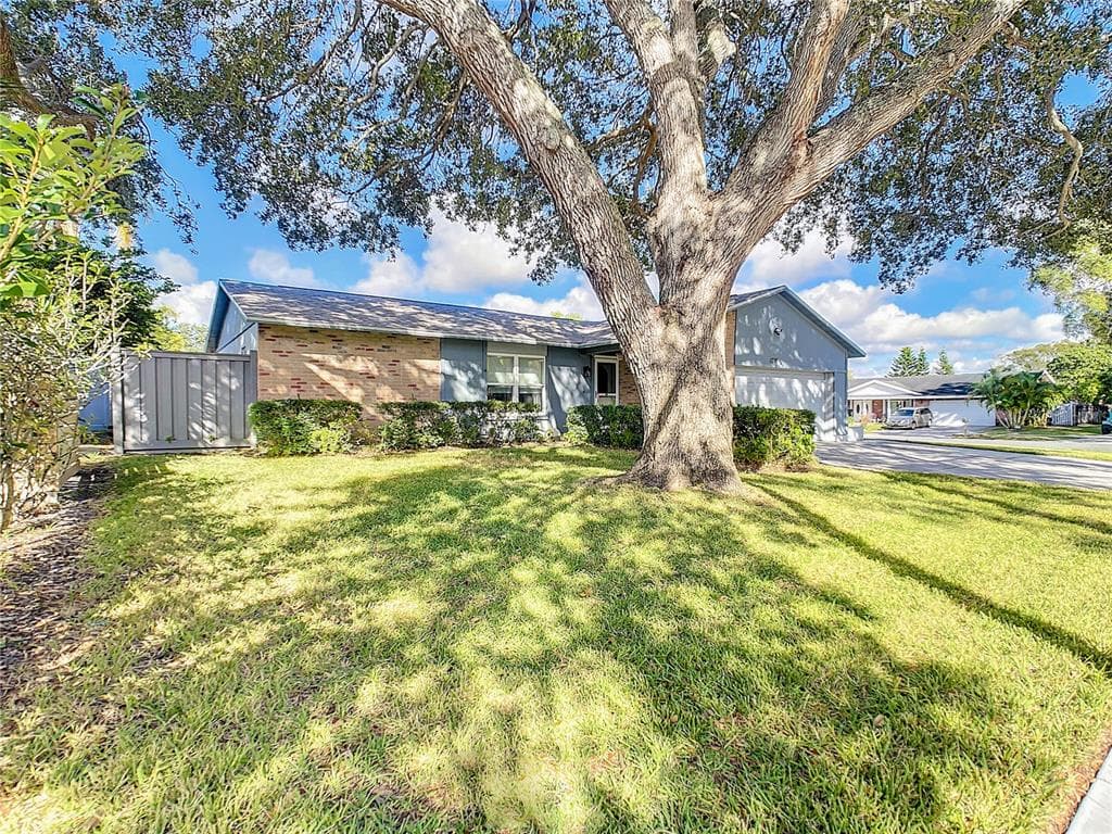 1796 RANCHWOOD DRIVE S DUNEDIN, FL 34698