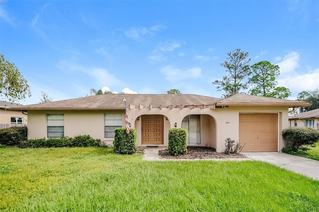 2141 KENDALL COURT DELTONA, FL 32738