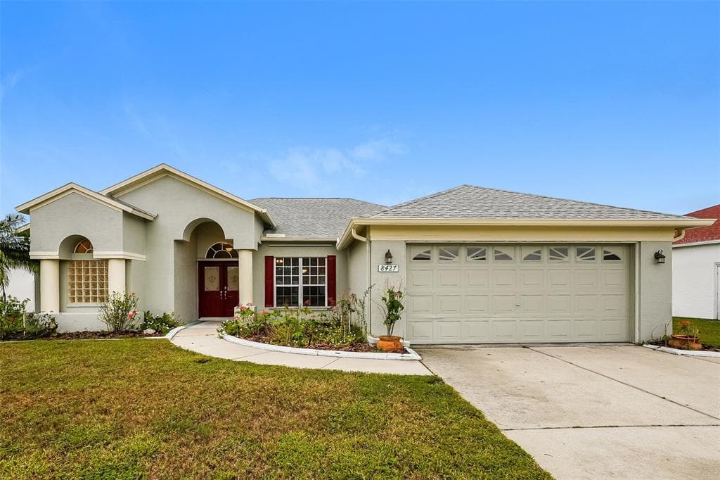 8427 AUKARI COURT NEW PORT RICHEY, FL 34653
