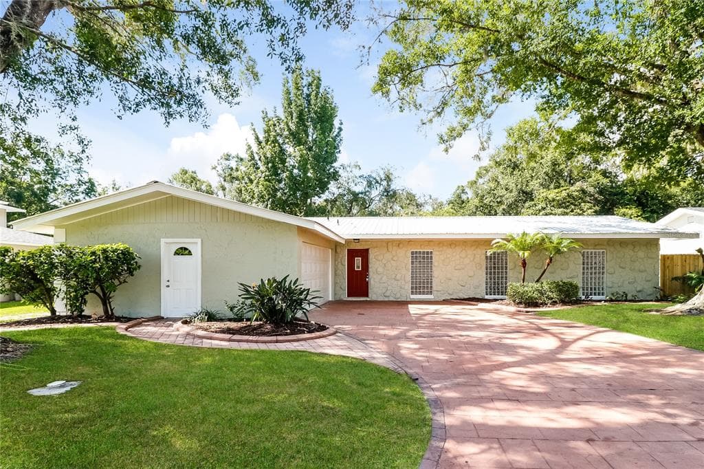 26915 MAGNOLIA BOULEVARD LUTZ, FL 33559