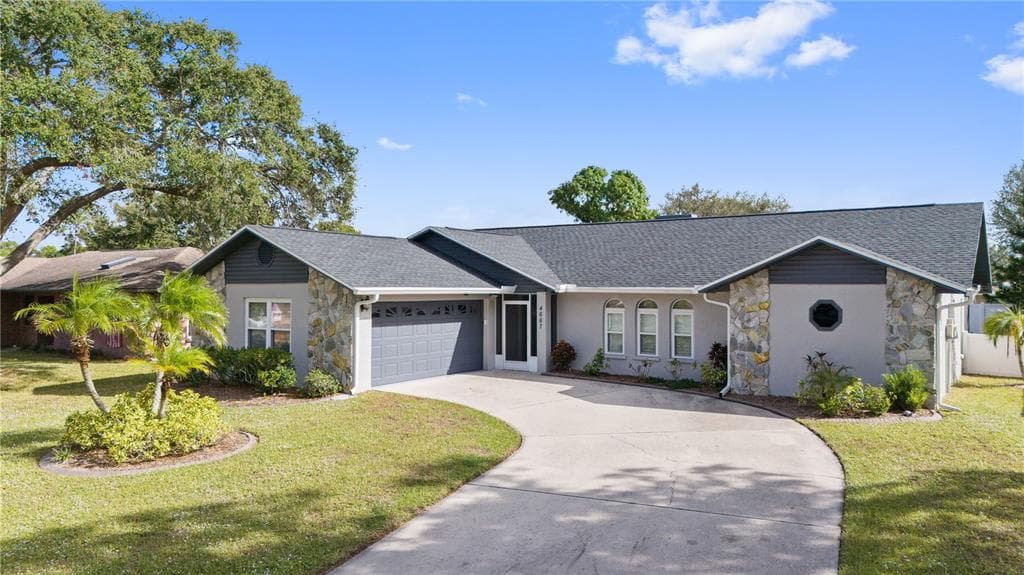 4667 32ND COURT E BRADENTON, FL 34203