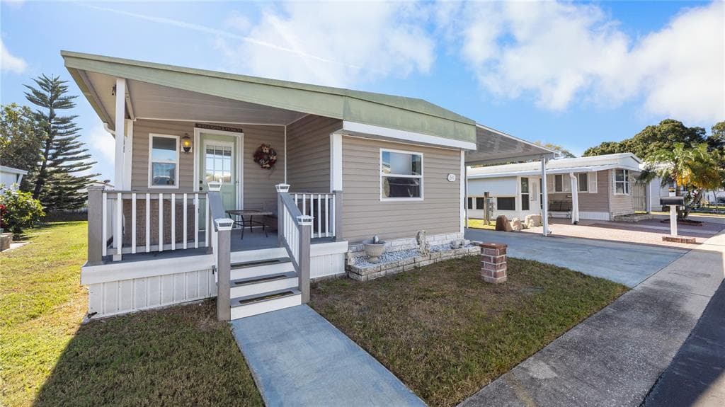 11300 124TH AVENUE UNIT 34 LARGO, FL 33778