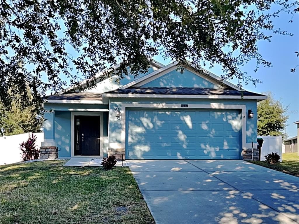 5747 QUINTON WAY MOUNT DORA, FL 32757
