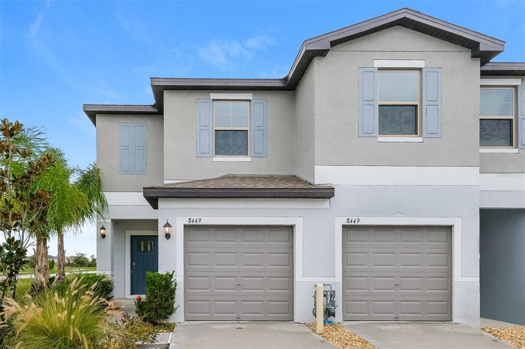 8449 CAMPUS WOODS WAY NEW PORT RICHEY, FL 34655