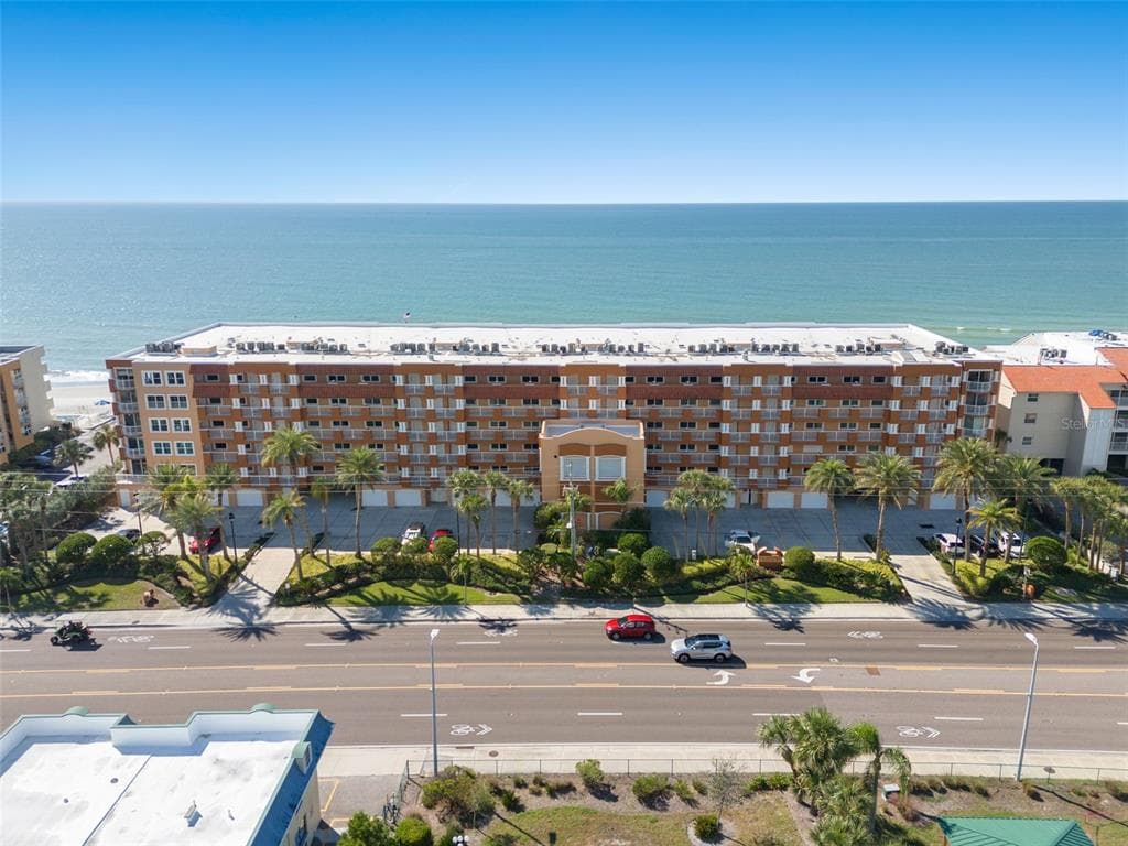 16326 GULF BOULEVARD UNIT 400 REDINGTON BEACH, FL 33708