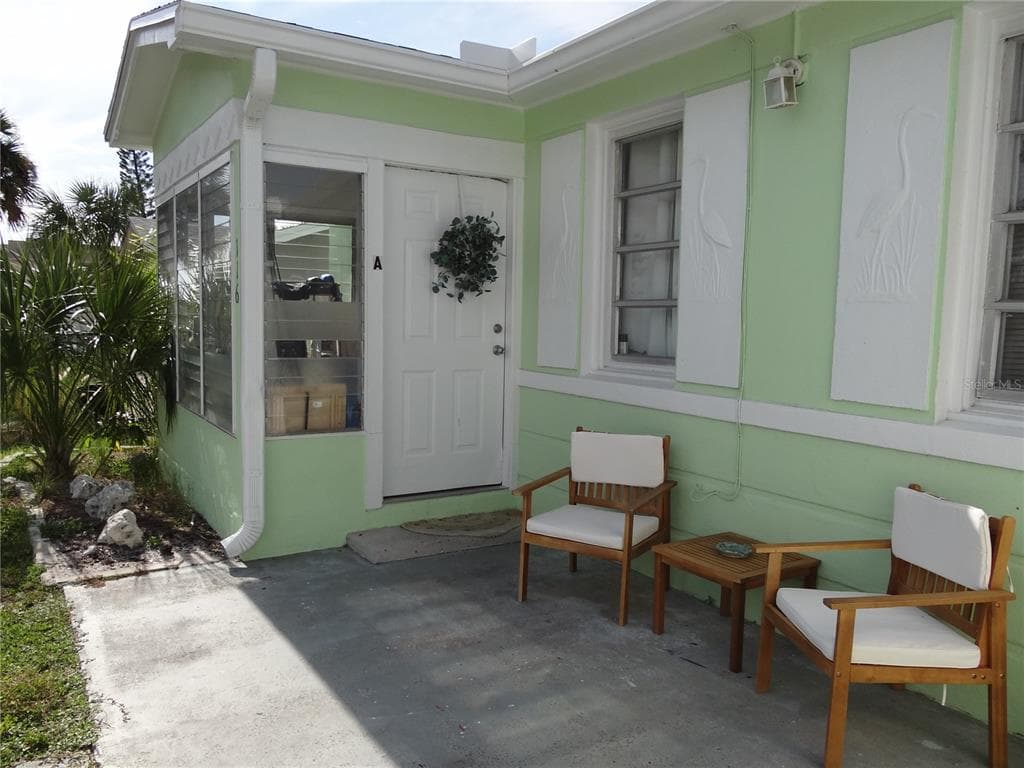 116 145TH AVENUE E MADEIRA BEACH, FL 33708