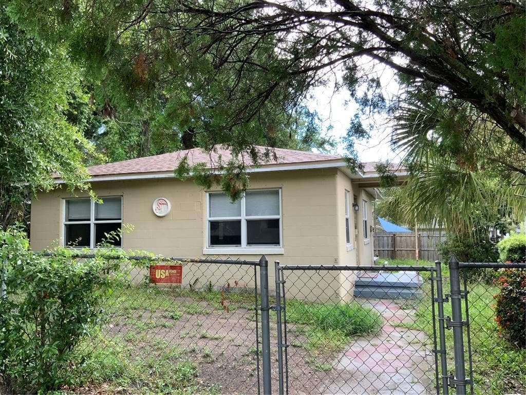 1253 8TH AVENUE S UNIT A ST PETERSBURG, FL 33705