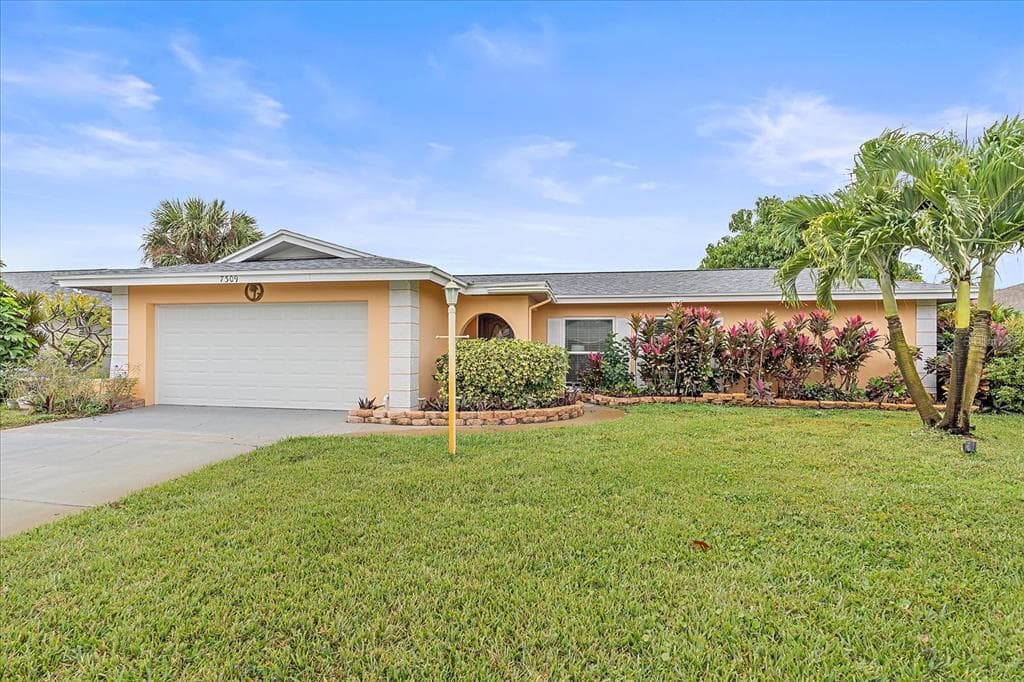 7309 13TH AVENUE W BRADENTON, FL 34209