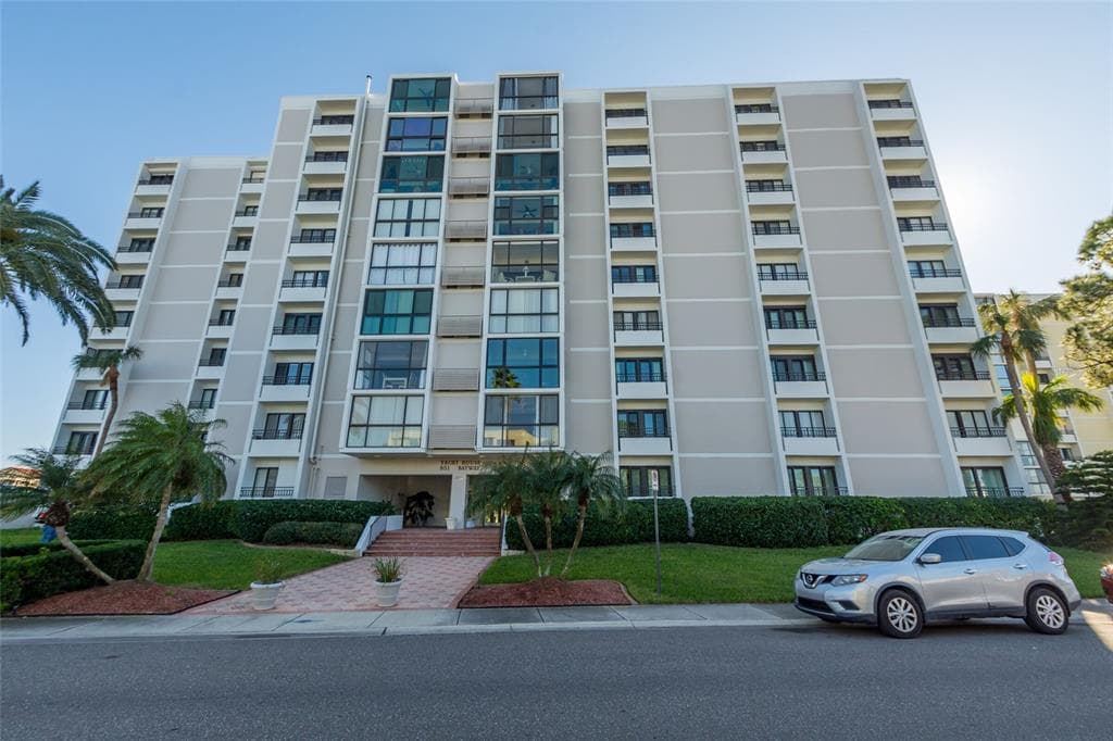 851 BAYWAY BOULEVARD UNIT 405 CLEARWATER, FL 33767