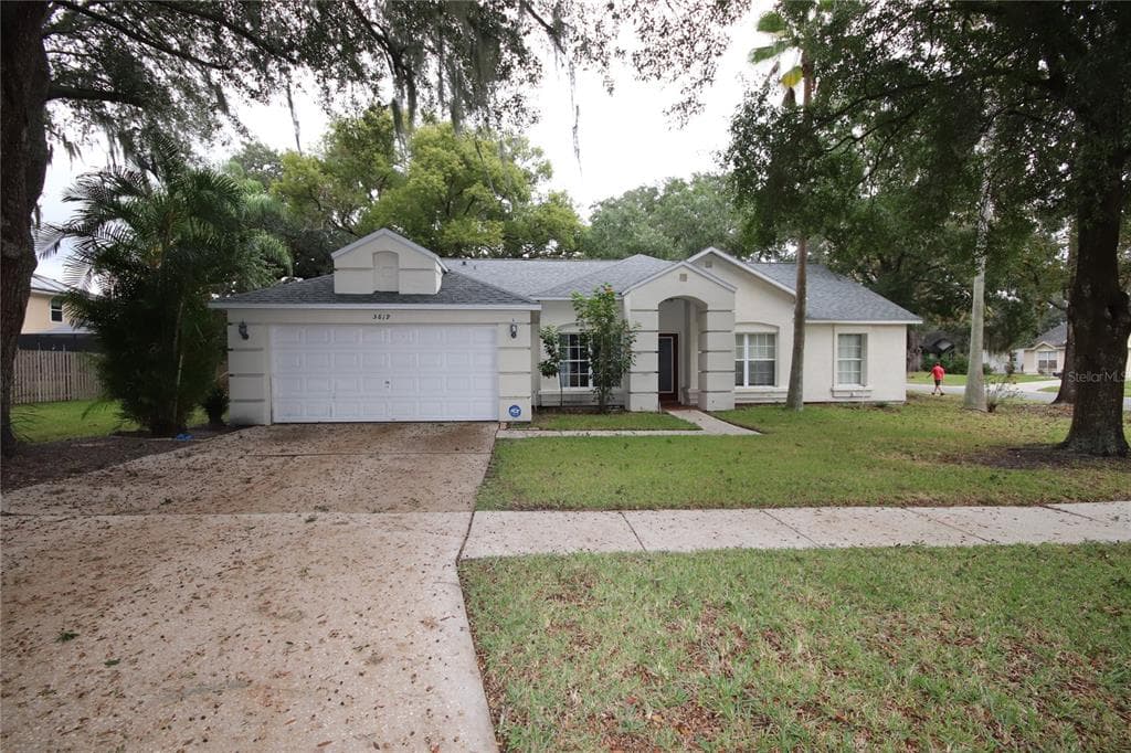 5819 ERHARDT DRIVE RIVERVIEW, FL 33578