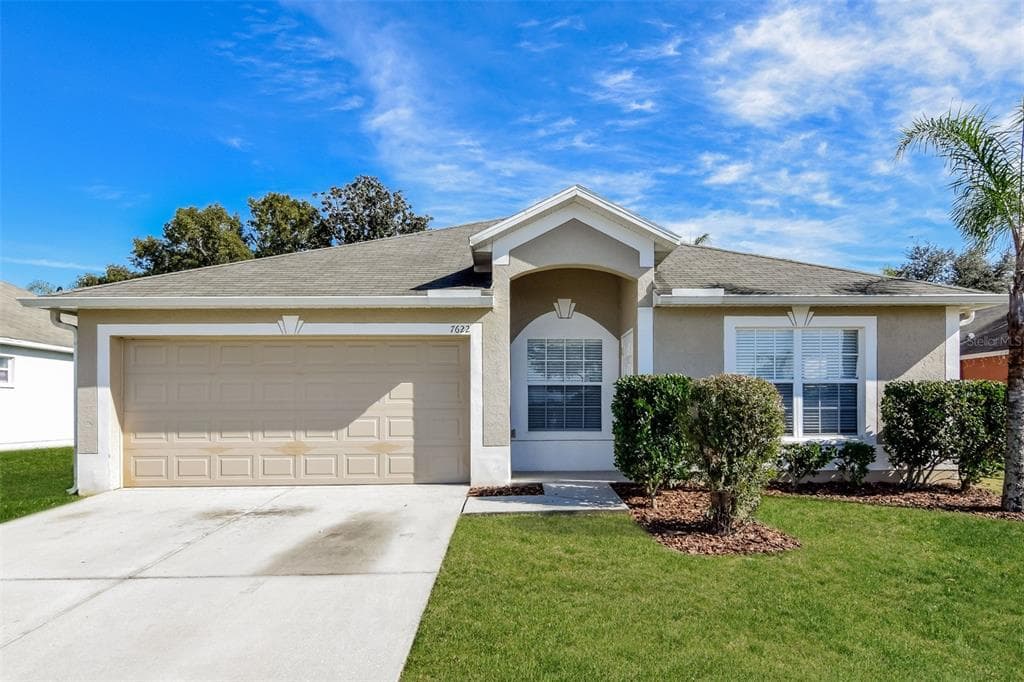 7622 WEEHAWKEN DRIVE ZEPHYRHILLS, FL 33540