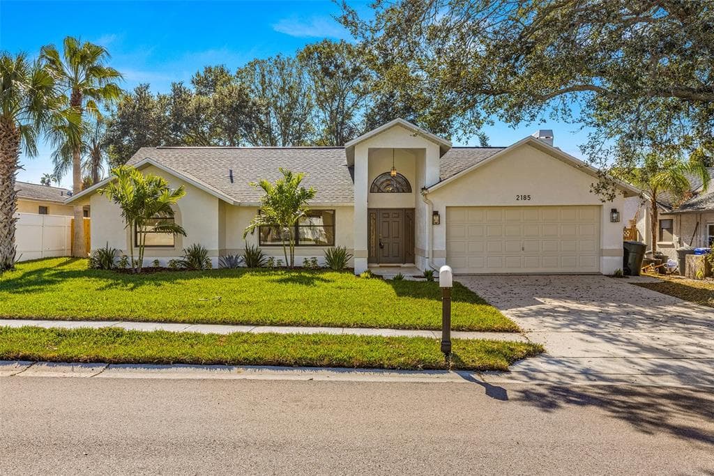 2185 SANTA PAULA DRIVE DUNEDIN, FL 34698