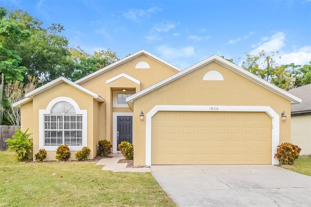 1800 GRASMERE DRIVE APOPKA, FL 32703