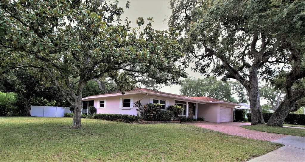 1001 BROOKSIDE DRIVE CLEARWATER, FL 33764