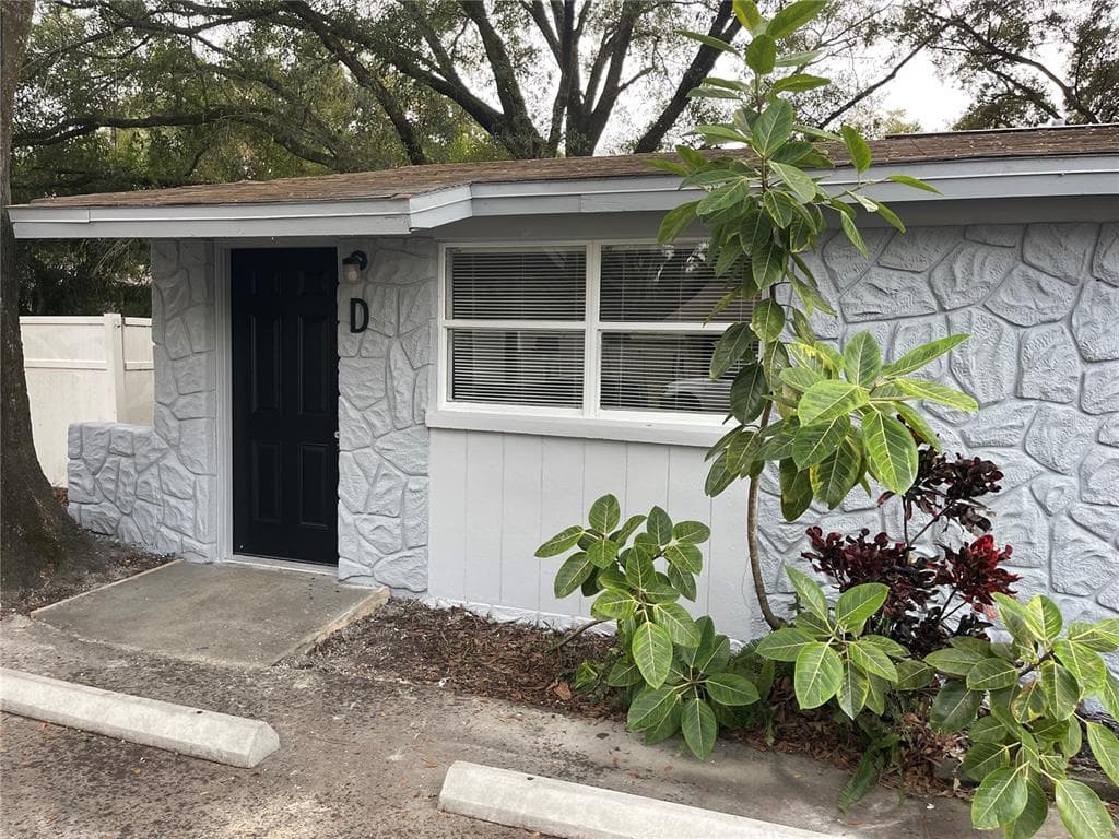 13809 N 20TH STREET UNIT D TAMPA, FL 33613
