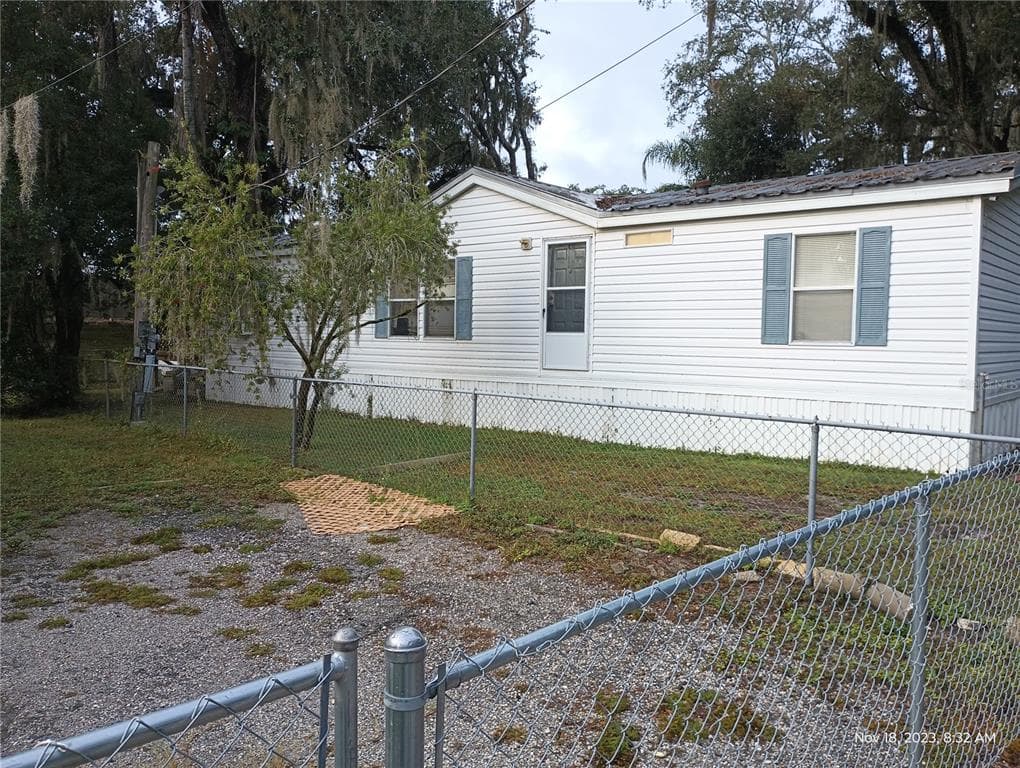 10925 LEE STREET TAMPA, FL 33610