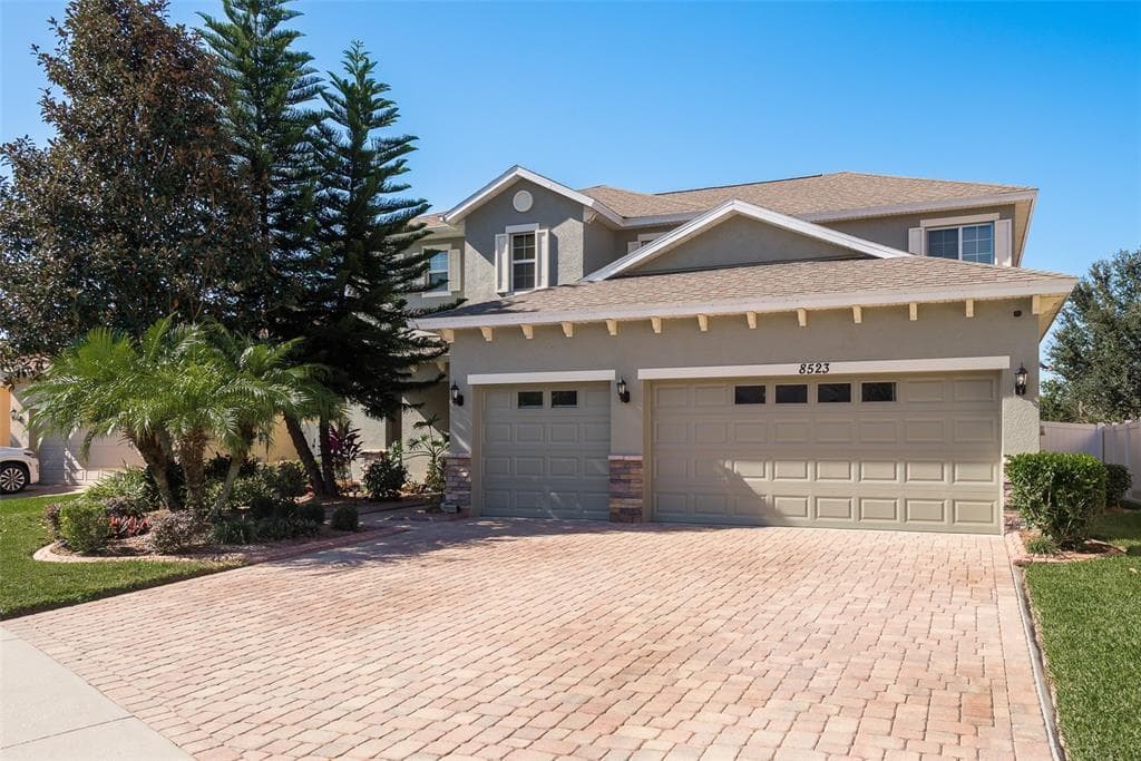 8523 EAGLE BROOK DRIVE
