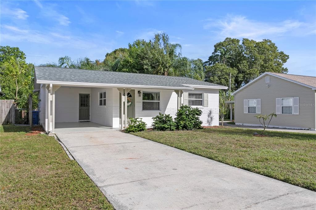 863 41ST AVENUE N ST PETERSBURG, FL 33703