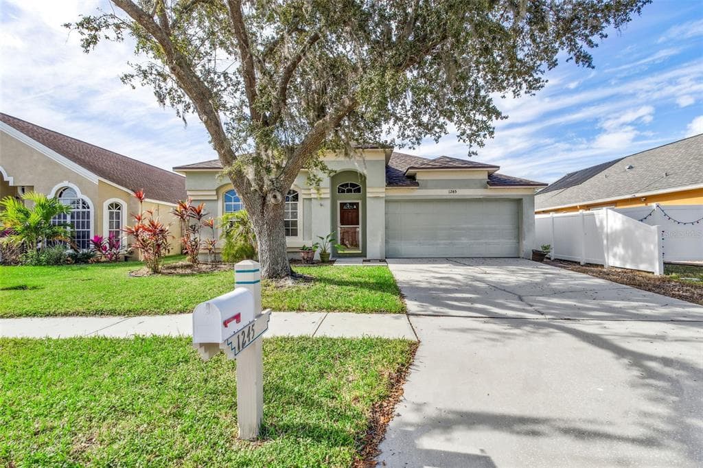 1245 CRIMSON CLOVER LANE