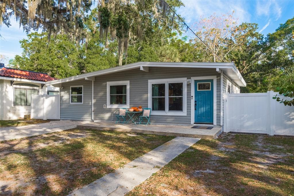134 ARLINGTON AVENUE W OLDSMAR, FL 34677