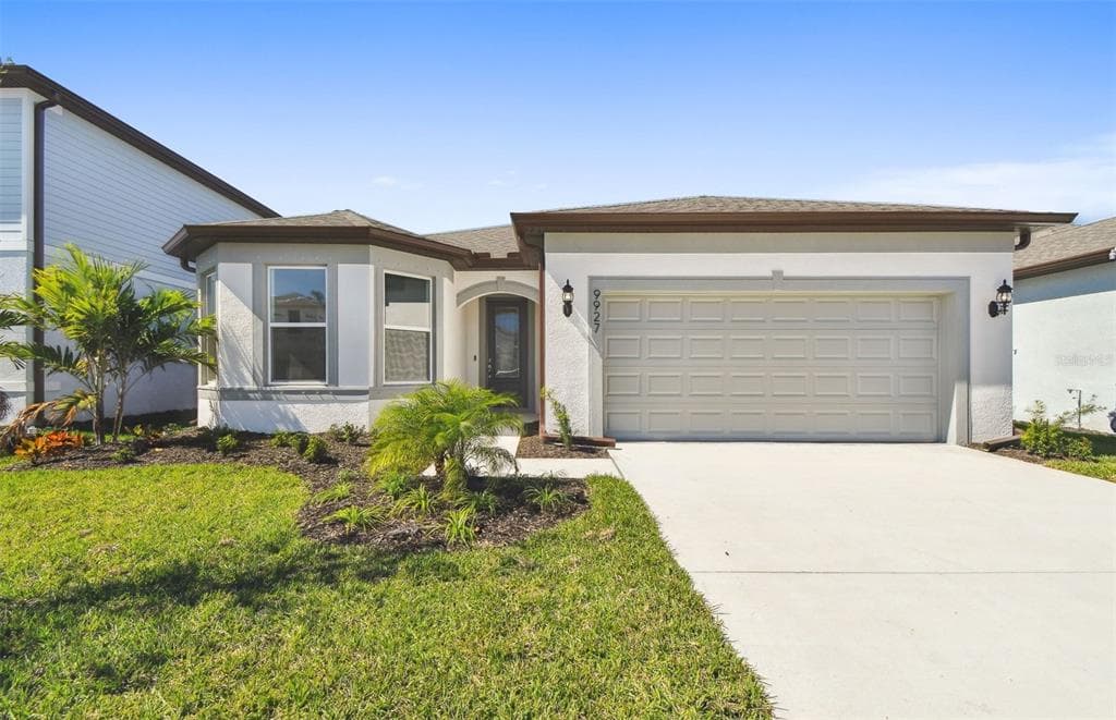 9927 PATTERSON WAY PARRISH, FL 34219