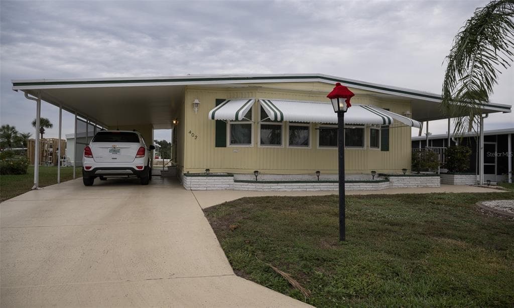 402 BRAVADO NORTH PORT, FL 34287