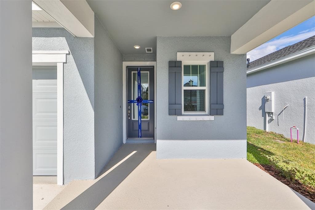 6042 GOLDEN NETTLE DRIVE APOLLO BEACH, FL 33572